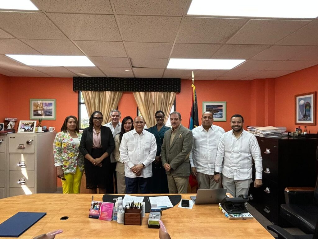 INFOTEP estrecha cooperación con Antigua y Barbuda; suscribe acuerdo para capacitar la diáspora dominicana