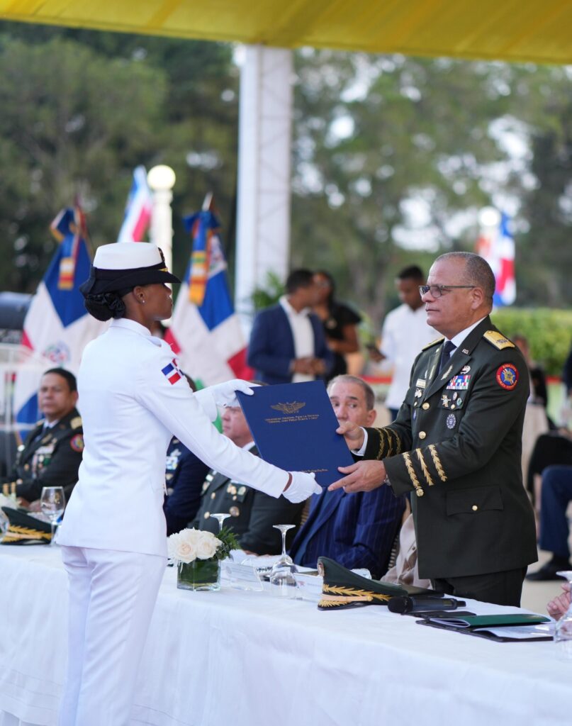 El Ejército Gradúa a la Sexagésima Tercera Promoción de Cadetes de la Academia Militar ‘Batalla de Las Carreras