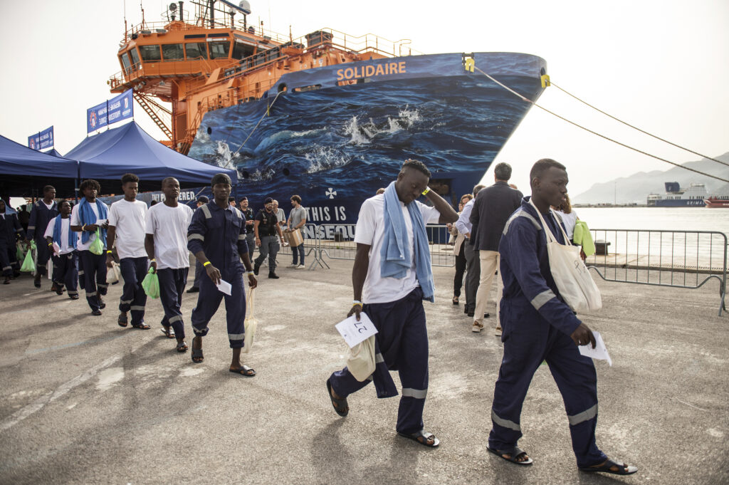 La doble cara del control migratorio de la Unión Europea en el Mediterráneo central